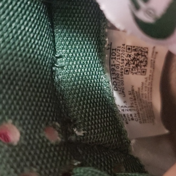 Nike dunk low green and white colourway 9.5 - Picture 8 of 8